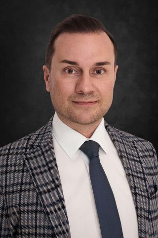 Dr. Ronald Bauer
